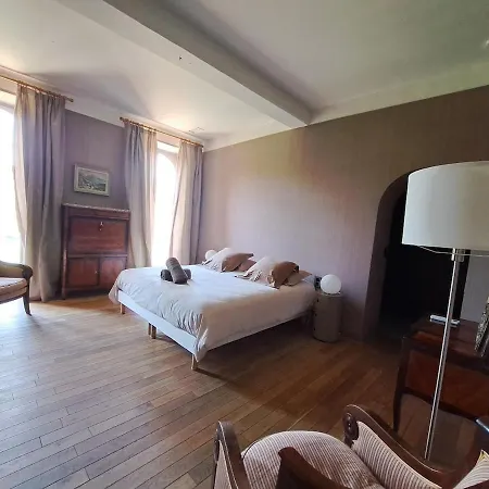 Chateau Xviii Siecle Au Coeur D'un Vignoble Cases-de-Pene